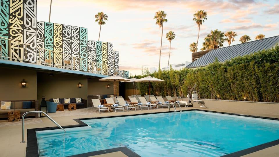 Отель Hyatt Centric Delfina Санта-Моника Экстерьер фото