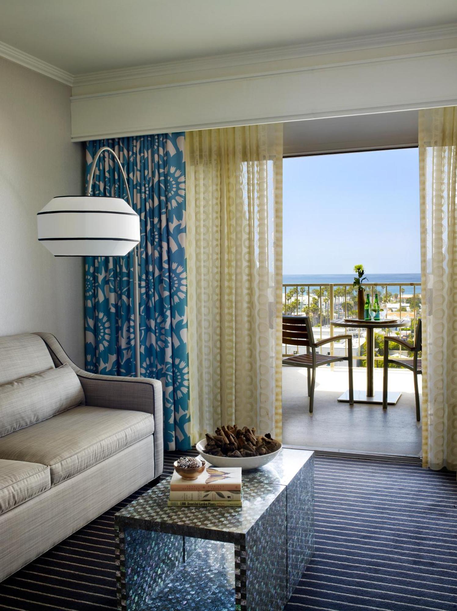 Отель Hyatt Centric Delfina Санта-Моника Экстерьер фото