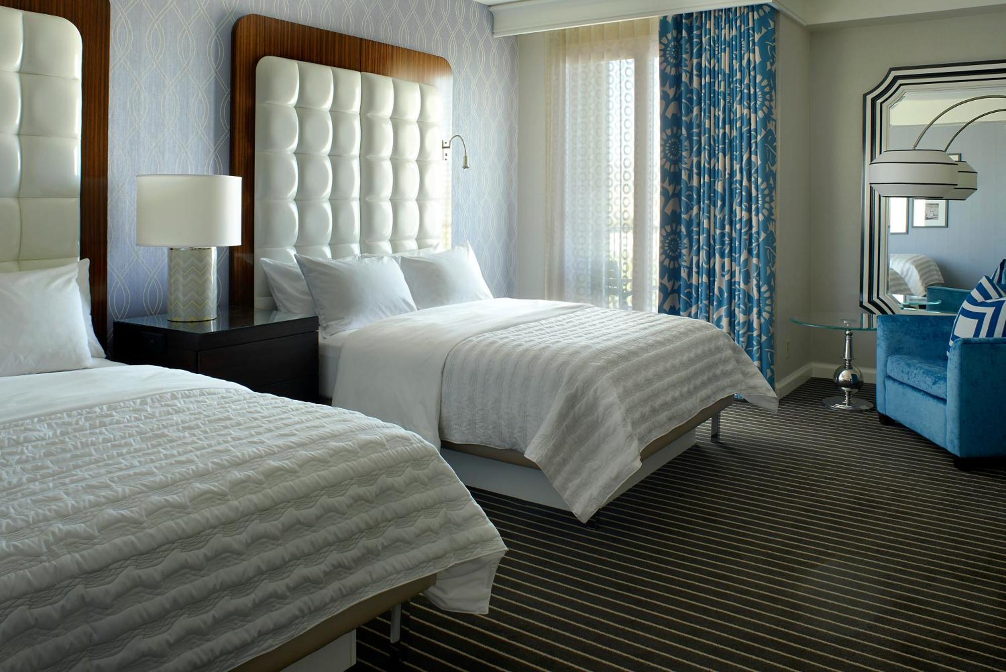 Отель Hyatt Centric Delfina Санта-Моника Экстерьер фото